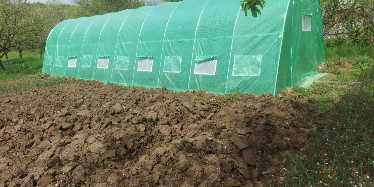 Solar grădină profesional Cortis© 4x10 m Solar grădină profesional Cortis© 4x10 m