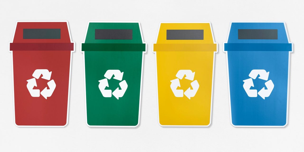 Motive pentru care să cumperi pubele ecologice