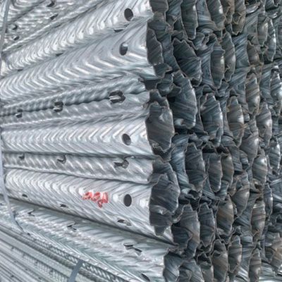 Stâlpi metalici galvanizați Genivan intermediari 5,5 x 3,5 x 240 cm Stâlpi metalici galvanizați Genivan intermediari 5,5 x 3,5 x 240 cm