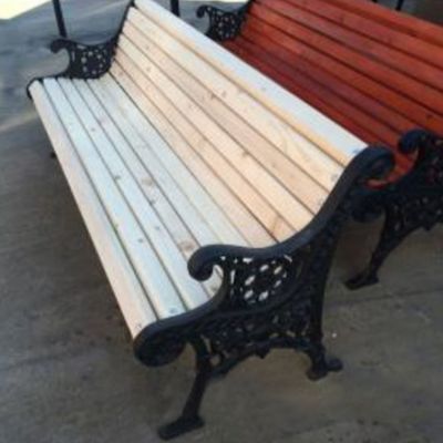Bancă stradală parc cu picioare din fontă Atic - Ofertă 18 + 1 Cadou