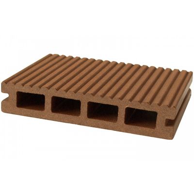 Pardoseală exterioară WPC pentru terase și pontoane 13,5 x 2,5 x 240 cm Periat o față, Maro roșcat