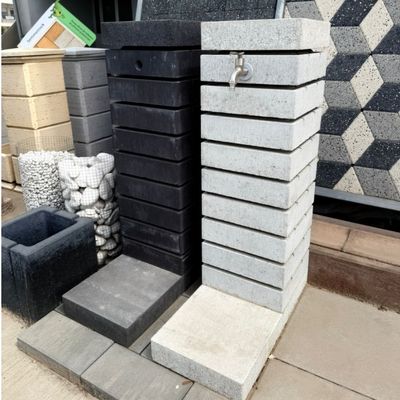 Cișmea/F&acirc;nt&acirc;nă apă pentru grădină din beton Arria Polaris, 95 x 56 x 36 cm