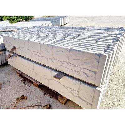 Gard beton Titan 1,5 m cu stâlpi din beton armat