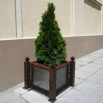 Jardinieră metalică stradală Caren