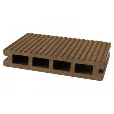 Pardoseală exterioară WPC pentru terase și pontoane 13,5 x 2,5 x 240 cm Periat o față, Maro închis