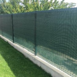 Plasă umbrire verde tratată UV – 88% grad de umbrire 1,5x25 m-1