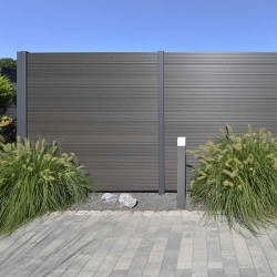 Gard lemn compozit cu rizuri Tara 12 x 2,4 x 200 cm Lucios / Neperiat Maro închis-1