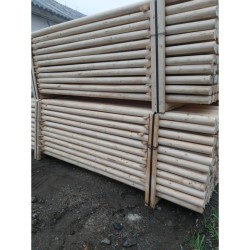 Stâlpi din lemn netratat, grosime 7 cm-3