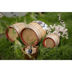 Butoi lemn masiv stejar pentru vin 250 L-7