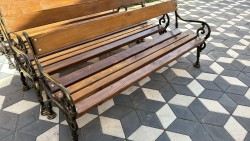 Bancă parc cu picioare din fontă Amber - Ofertă 18 + 1 Cadou-5