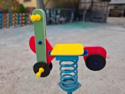 Balansoar copii pe arcuri, figurină Motocicletă, fixare în beton-2