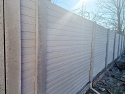 Gard beton Aurora 1,6 m cu stâlpi din beton armat-3