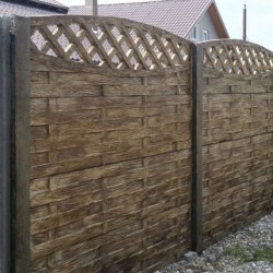 Gard beton Saxon 1 stâlpi cu model cărămidă 1,6 m-4