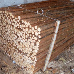 Araci lemn în coajă pentru legume 2 - 5 cm x 2 - 2,2 m-1