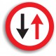 Indicator de reglementare - Prioritate pentru circulația din sens invers 80 cm